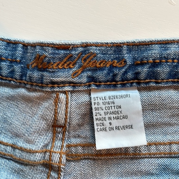 Mudd Jean Shorts - Picture 5 of 6